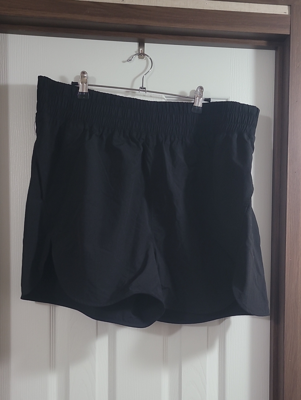 Zenana Black Women's Elastic Waist Athletic Shorts